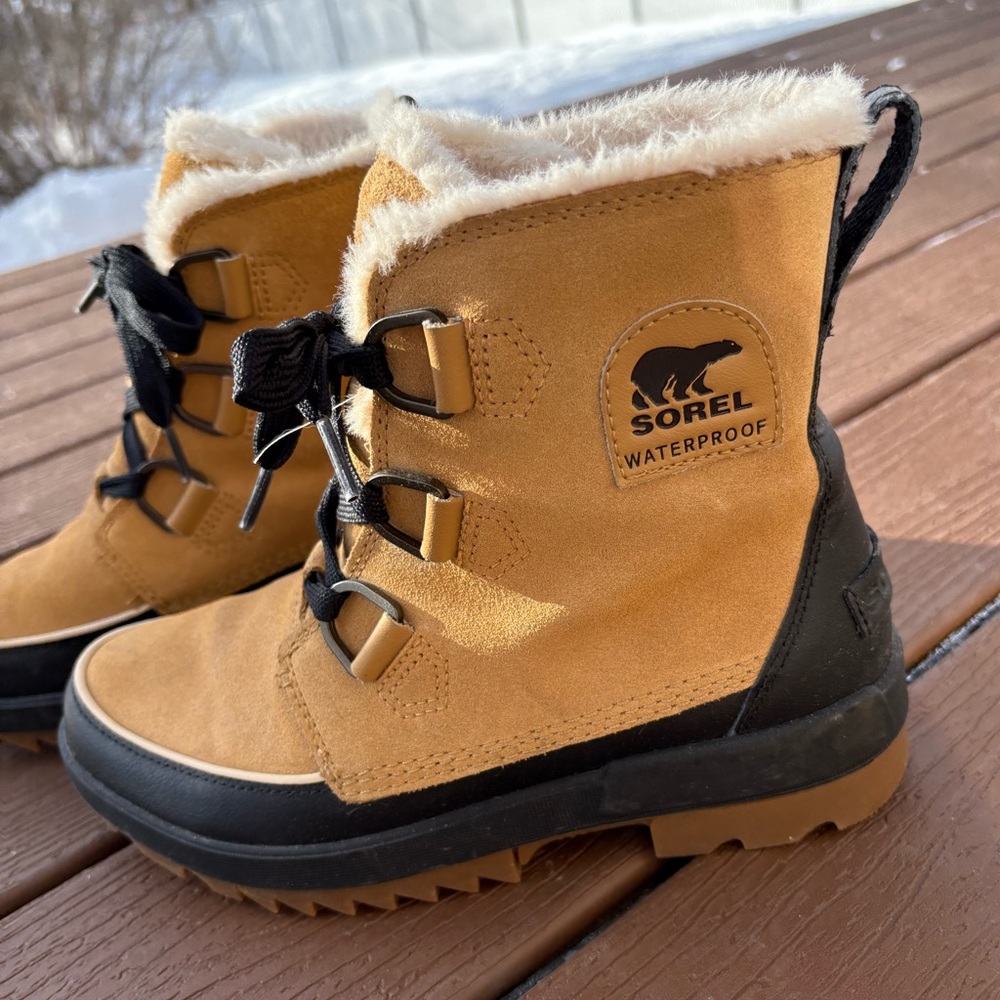 Sorel Camel and Black Waterproof Boots